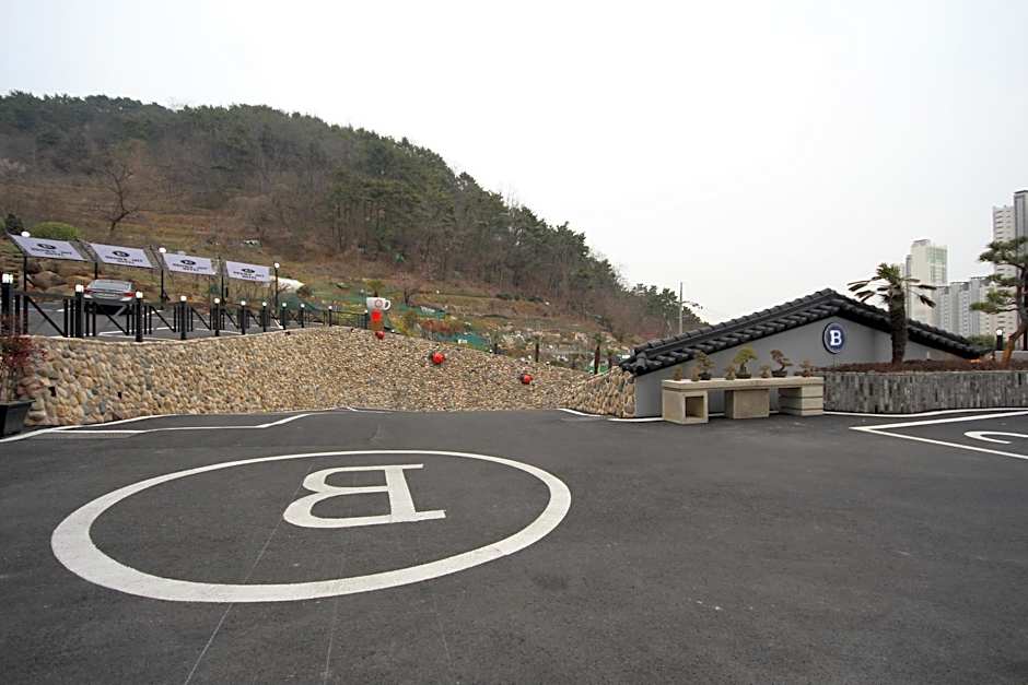 Brown Dot Tourist Hotel Busan New Port