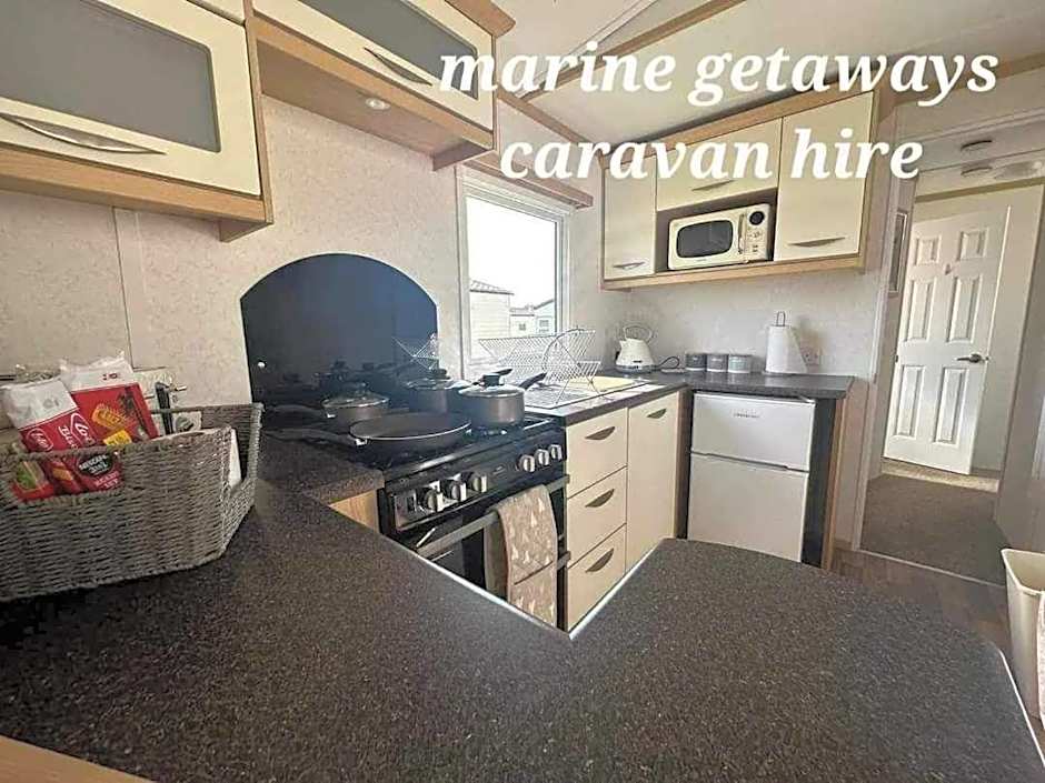 marine getaways caravan hire