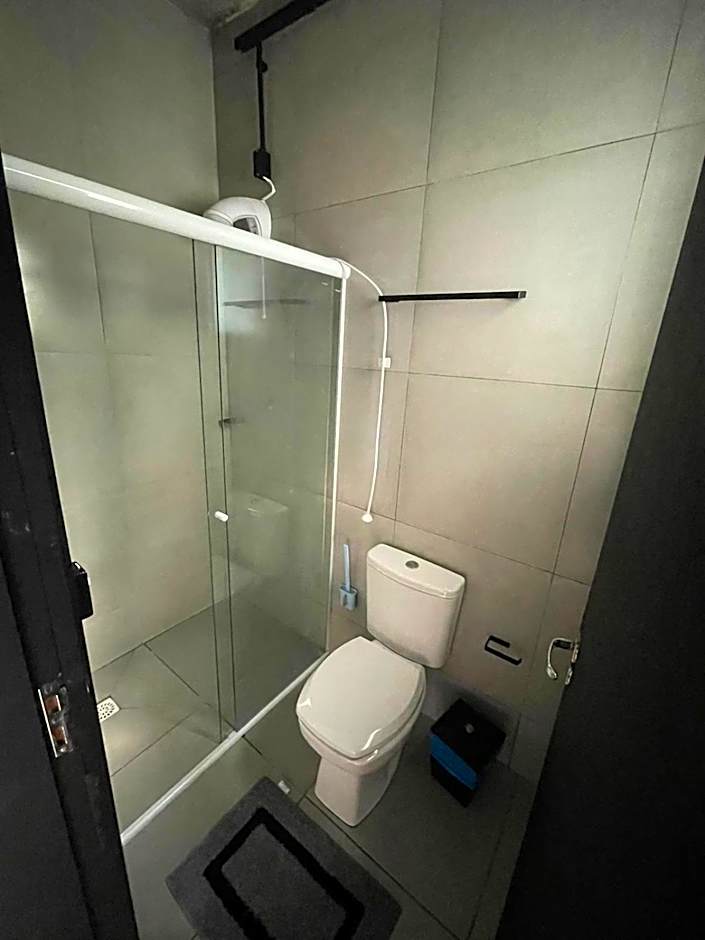 Esquina 8 Suítes Confort & Hostel