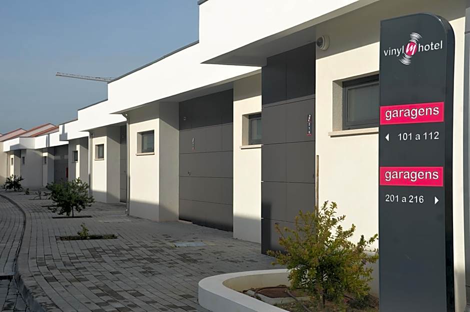 Vinyl M Hotel - Adults Only