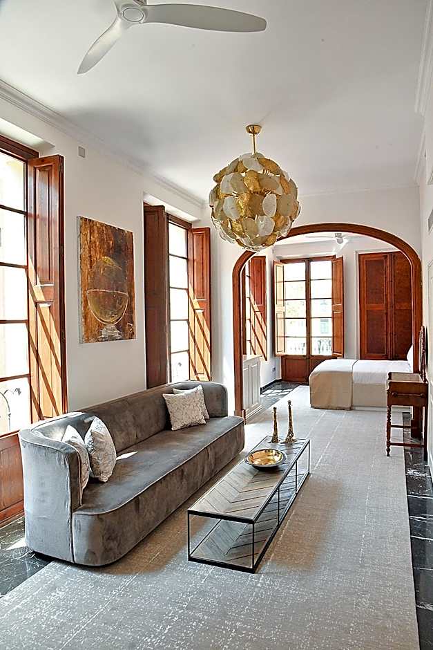 Palacio Can Marques by Puro