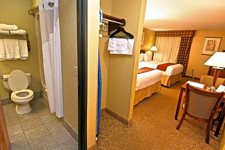 Two Queen Beds Non Smoking