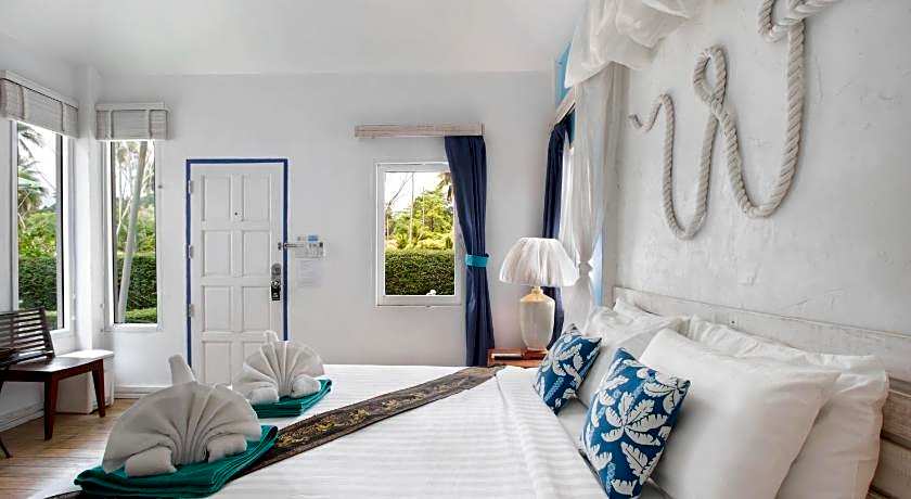 The White Knot Koh Chang