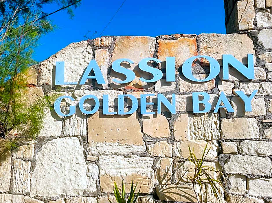 Lassion Golden Bay Sea view