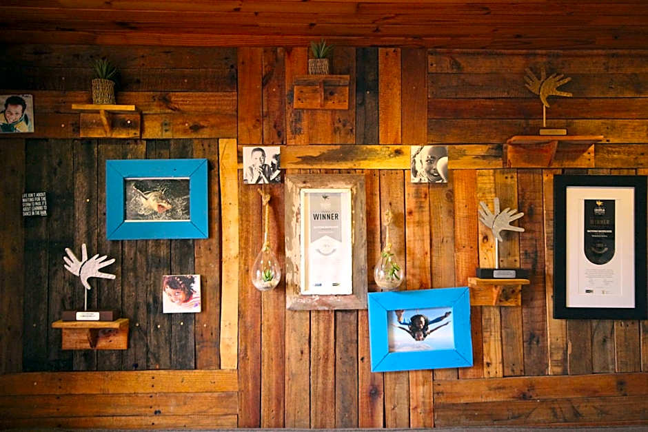 Saltycrax Backpackers