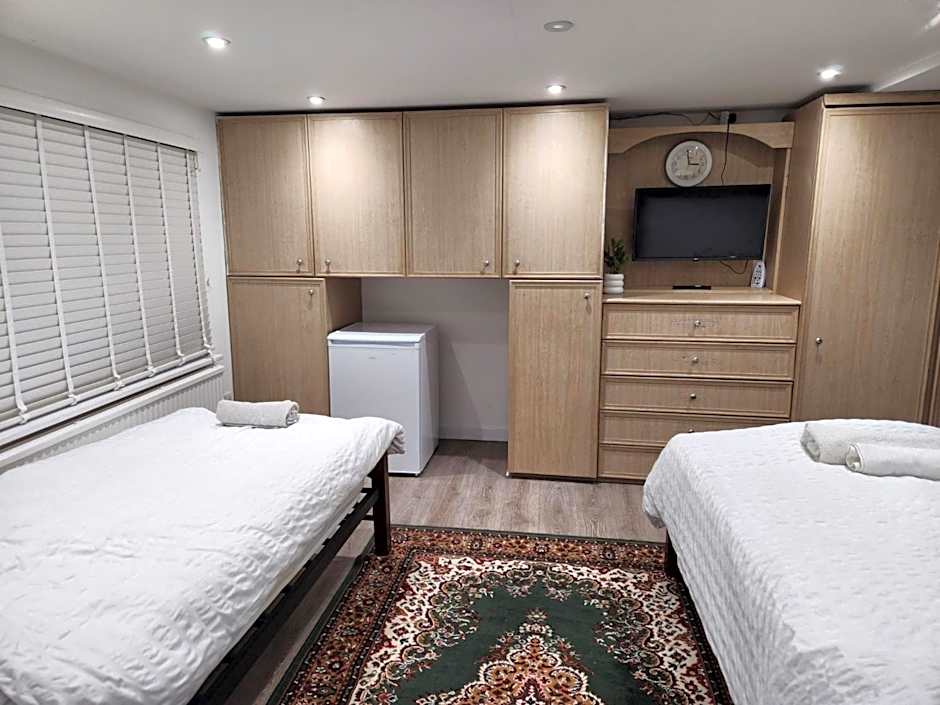 The London En-Suite