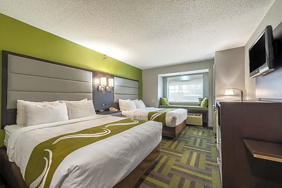 Quality Inn Grove City