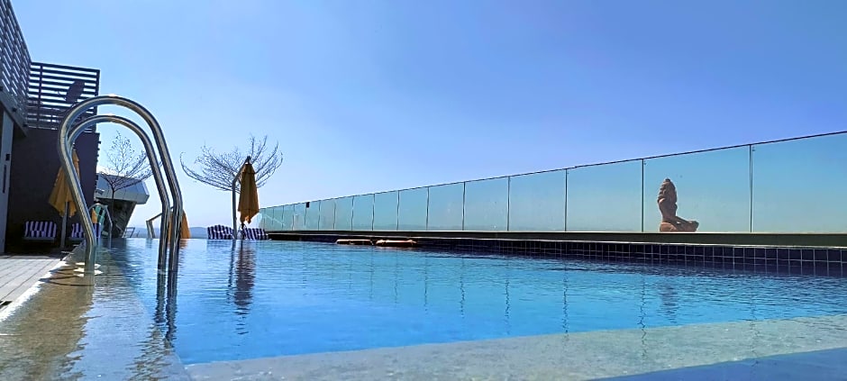 Radisson Hotel Nathdwara