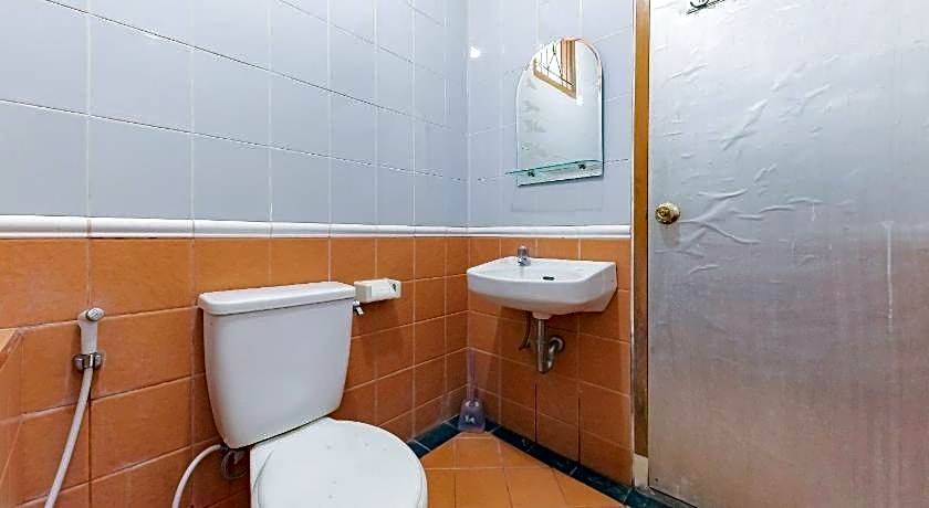 RedDoorz Plus @ Wisma Kenanga Sukabumi