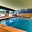 Holiday Inn Express & Suites Roanoke - Civic Center