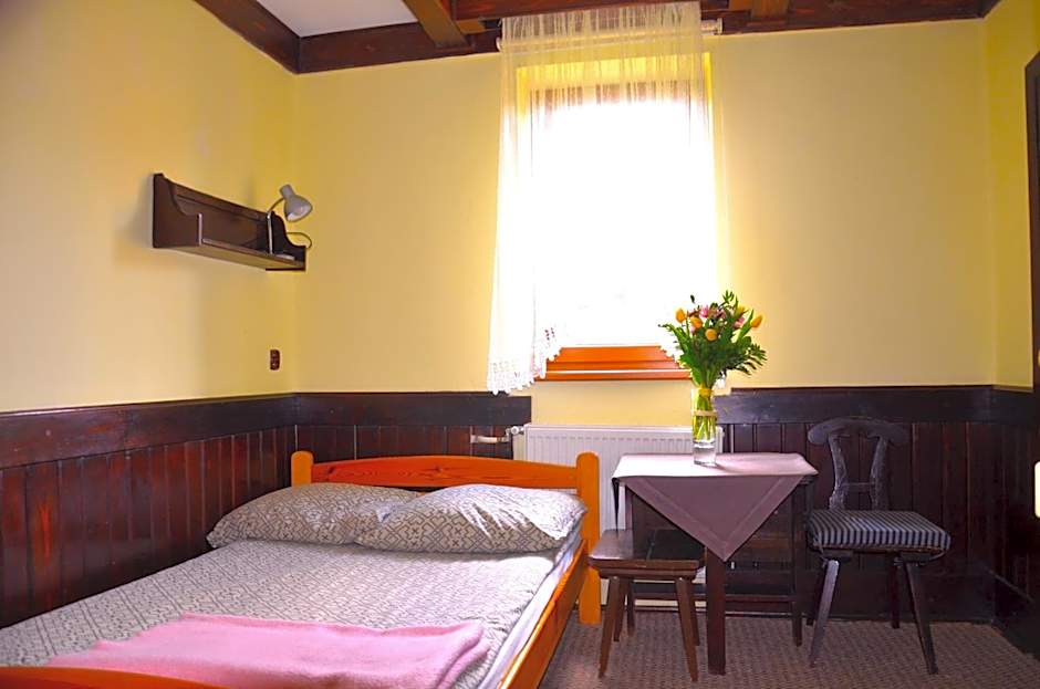 Ośrodek Wypoczynkowo-Szkoleniowy HALNY