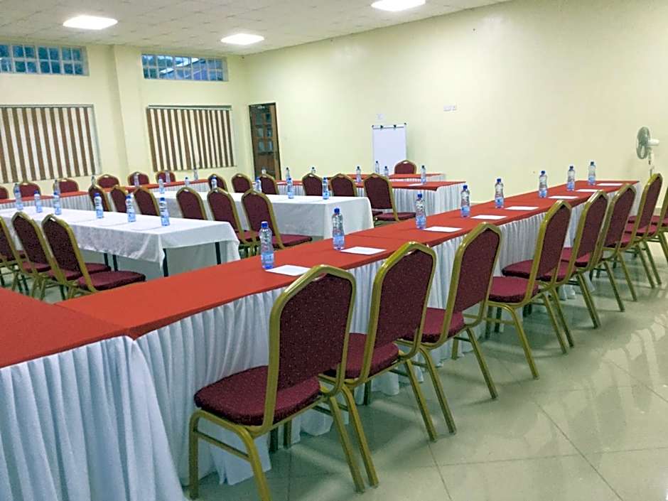 Calabash Hotel, Migori