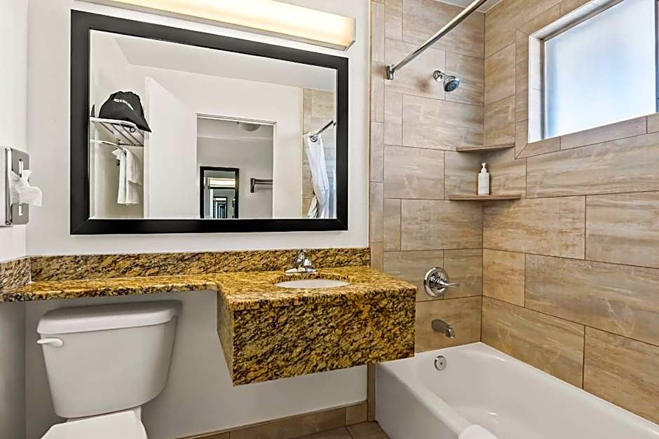 Travelodge by Wyndham Page