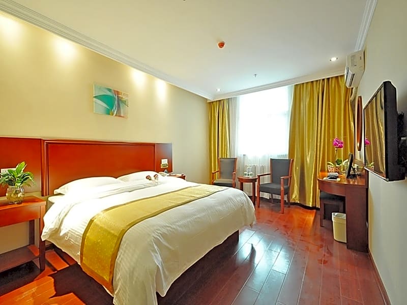 GreenTree Inn Linxi International Convention Center Express Hotel