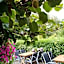 Hotel Garni "Adria"