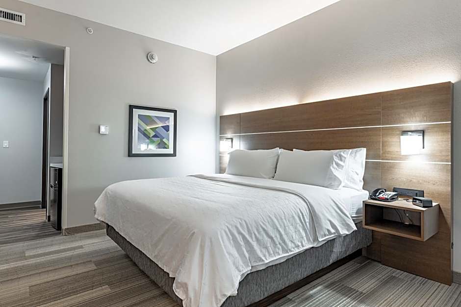 Holiday Inn Express And Suites Moundsville By IHG