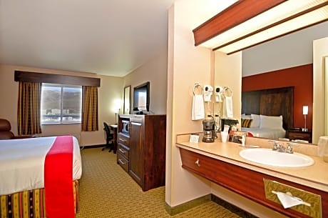Double Room with Two Double Beds - Non-Smoking
