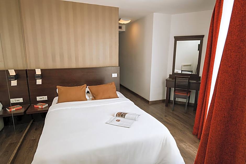 Hotel Duke Armeneasca - Ex Tempo