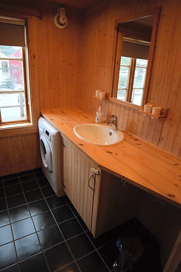Lofoten Cabins - Sund