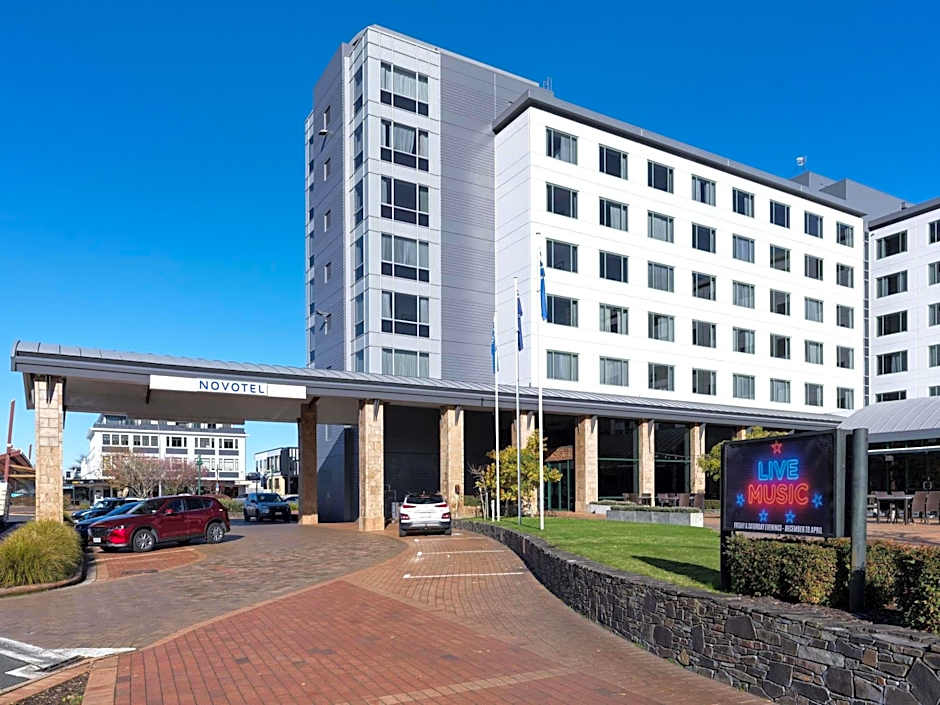 Novotel Rotorua Lakeside
