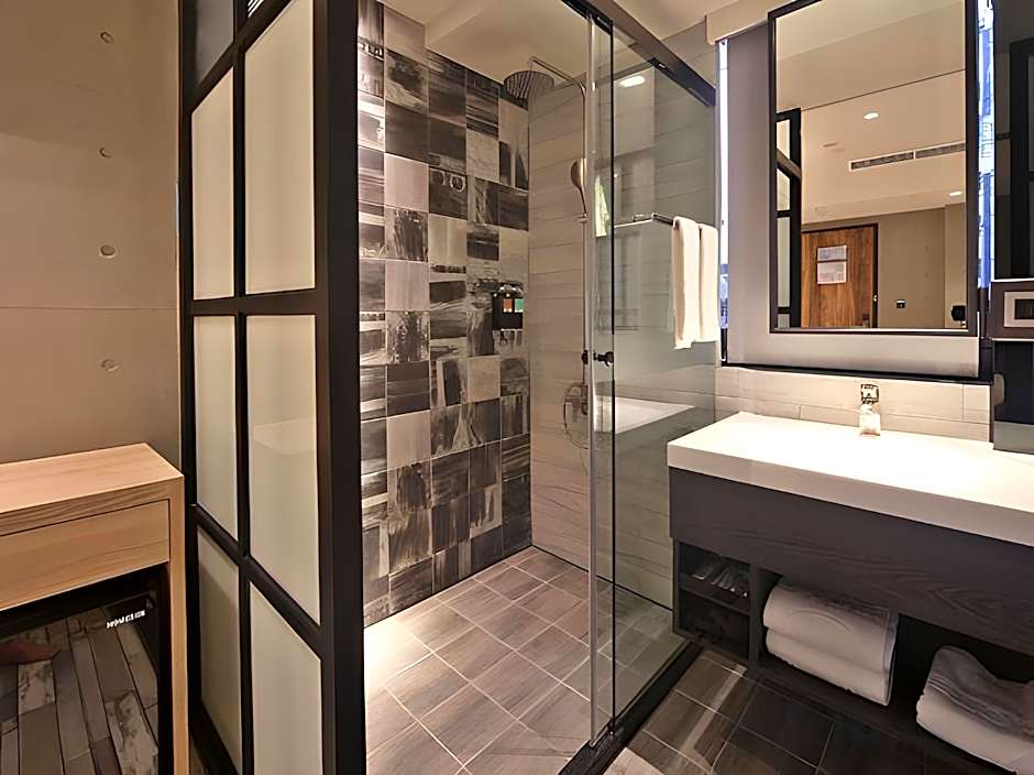 Micro Hotel