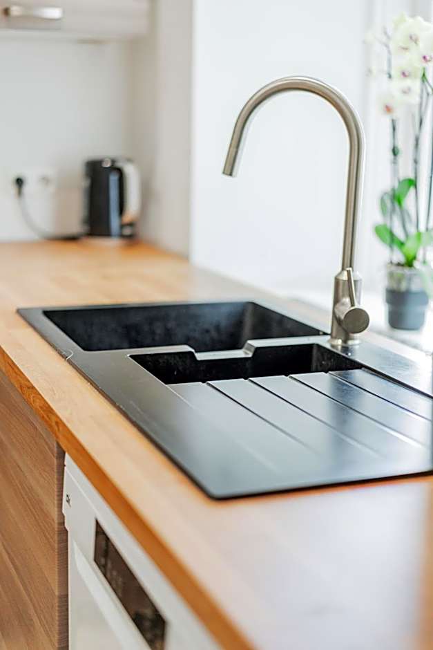 Nice Central City Room