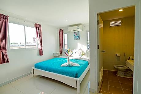 Deluxe Window