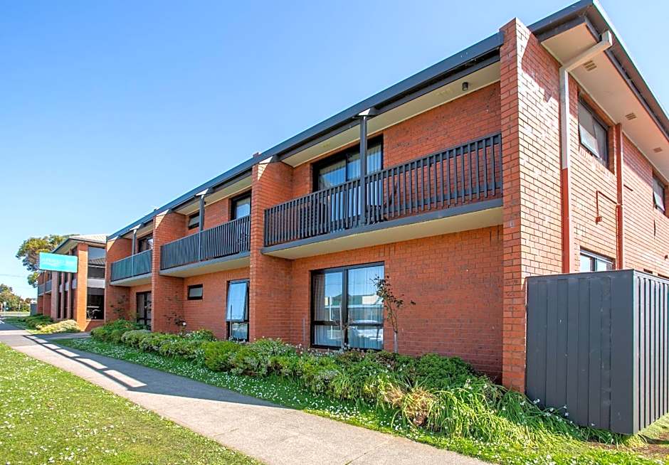 Apollo Bay Motel & Apartments