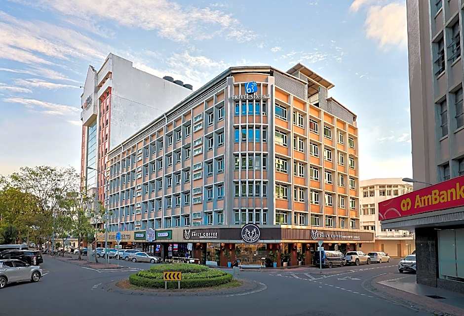 Hotel Sixty3