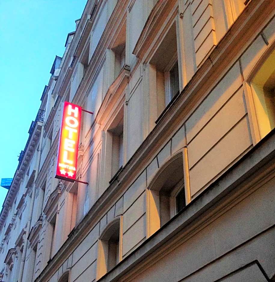 Hotel Montana Paris Lafayette