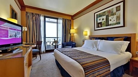 1 King Stnadard Room Smoking