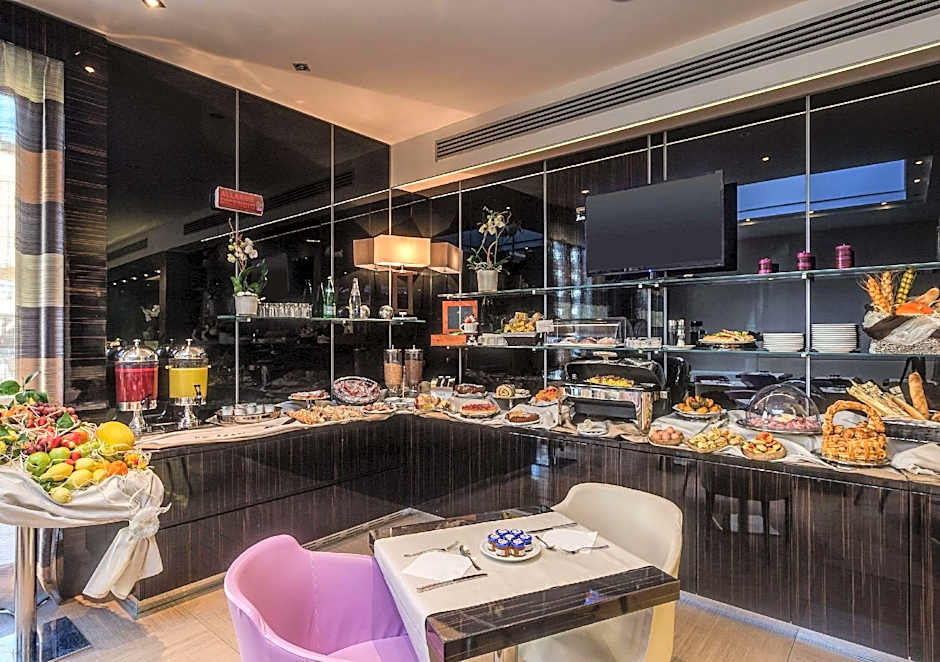 Quality Hotel Green Palace