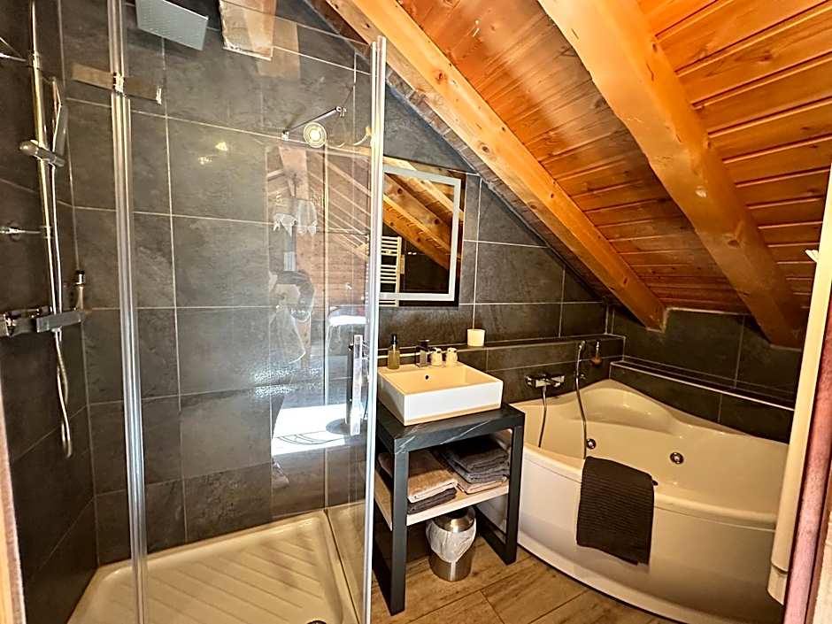 Hôtel-Chalet les Mélèzes