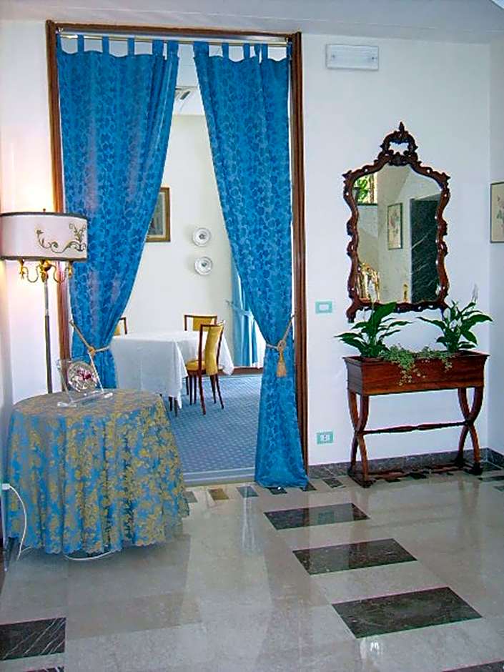 Hotel Broglia
