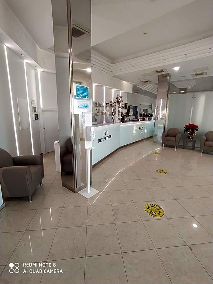 HOTEL PARADISE