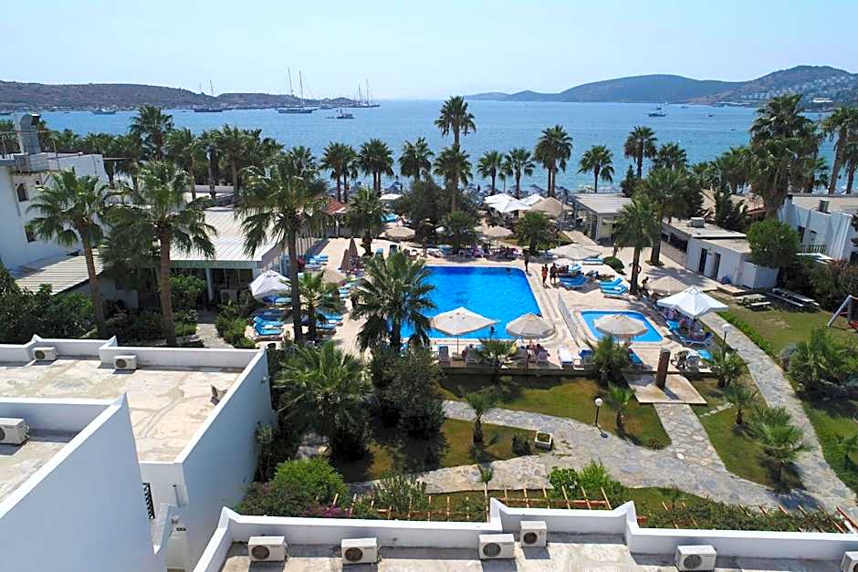 Nagi Beach Hotel