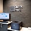 Courtyard by Marriott Atlanta Alpharetta/Avalon Area
