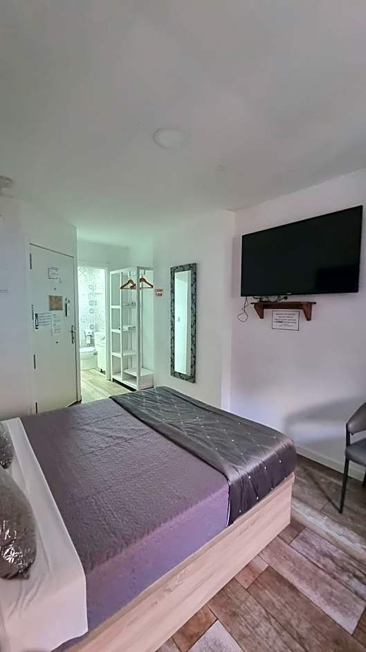 hostal olozaga