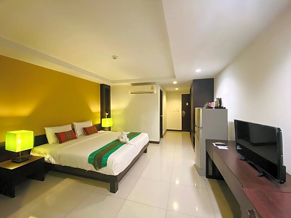 Tycoon Suite by Goad Avadhess Hospitality 1km Walking Street Pattaya Beach