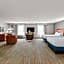 Hampton Inn & Suites Peru
