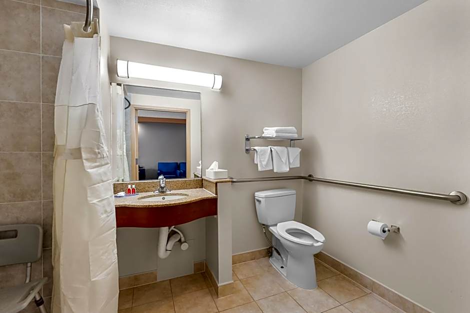 Econo Lodge Woodbridge