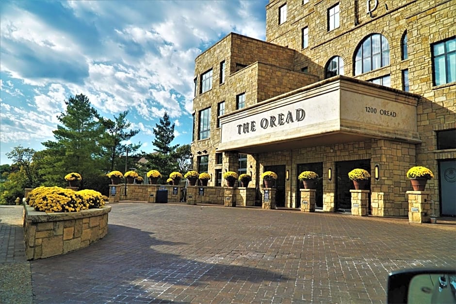 The Oread Lawrence, Tapestry Collection by Hilton
