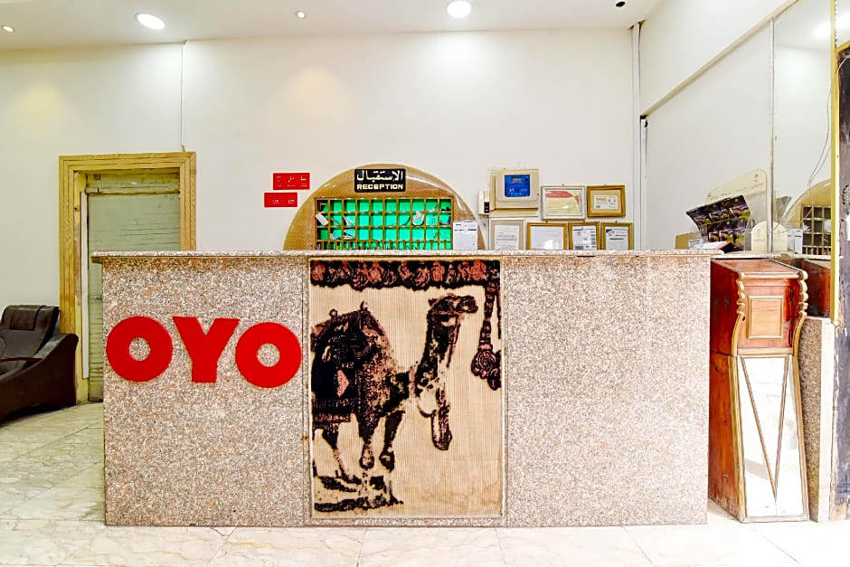 OYO 416 Bonais Hotel