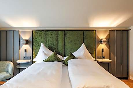 Junior Suite with Balcony