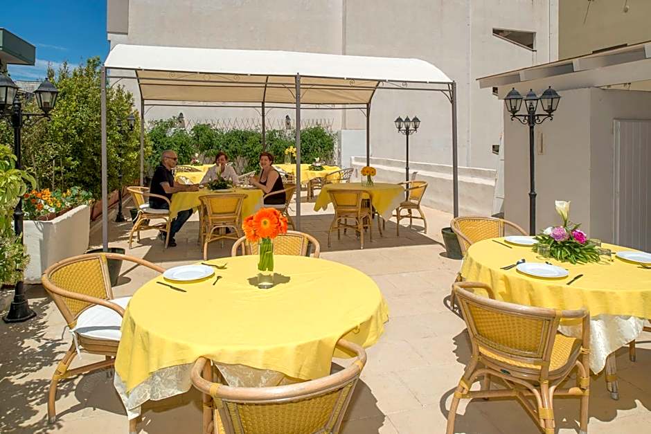 Relais Carlo V - Palazzo Storico