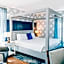 Salem Waterfront Hotel & Suites