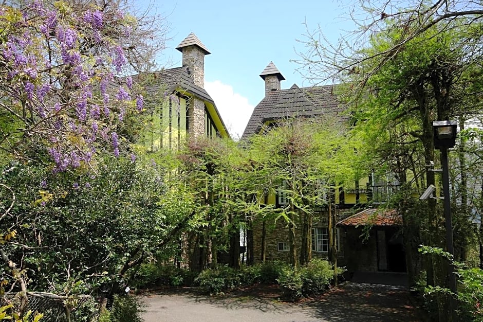 Provence Rose Lodge in Ching Jing B&B