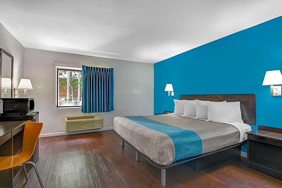 Motel 6-Norcross, GA