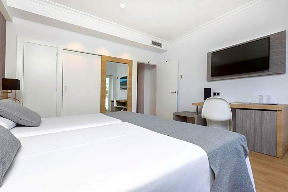 Hotel Simbad Ibiza & Spa