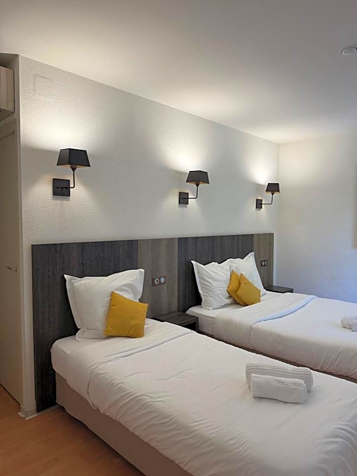 Le Victor Hugo - Hôtel et Restaurant - Logis Hôtels